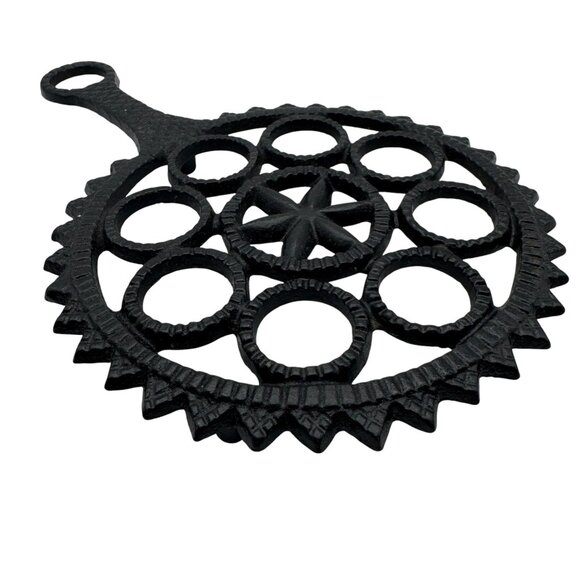 Cast Iron Trivet JZH 1948 Mt Vernon VA Cooking Decor Vintage Black Retro Kitchen - Picture 7 of 8